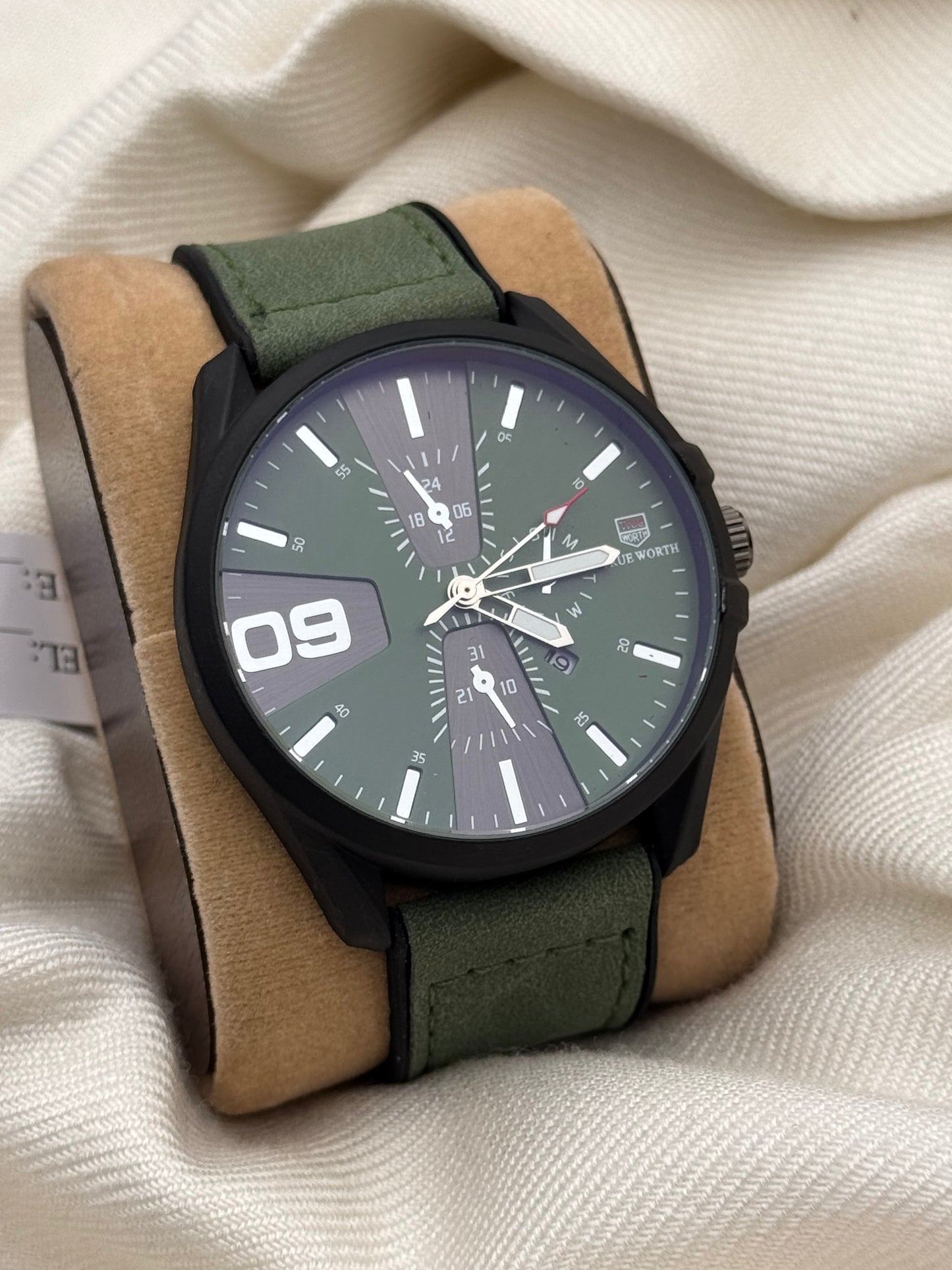 True Worth Green leather strap