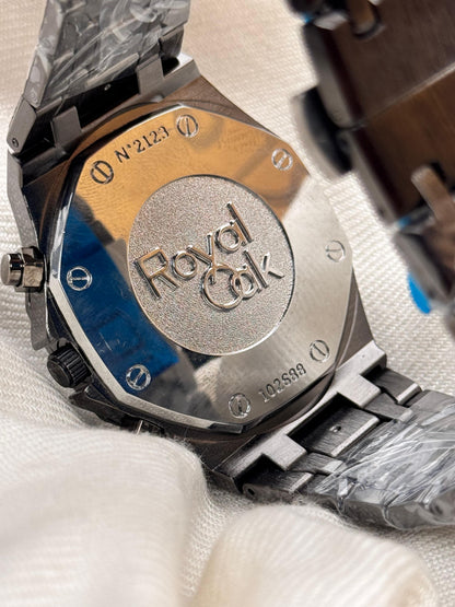 AP Watch || Two Tone