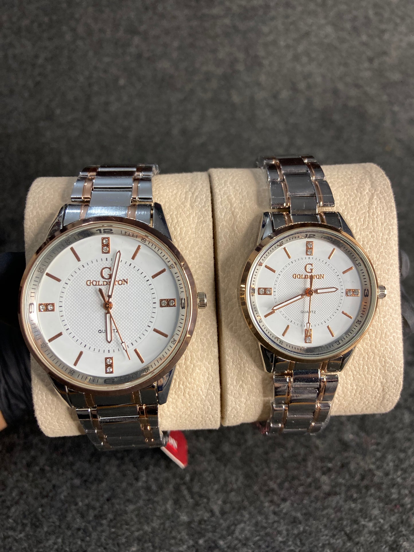 Elegant Design Goldwin Couple watch